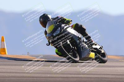 media/Nov-06-2023-Moto Forza (Mon) [[ce023d0744]]/2-Advanced Group/Session 4 (Turn 9)/